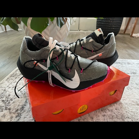 Off-White Nike Vapor Street Black and Fusia main image 5